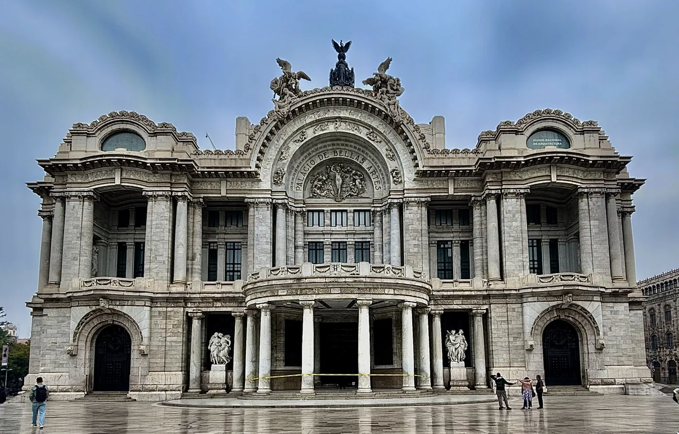 Fachada del Palacio de Bellas Artes en Ciudad de Mexico